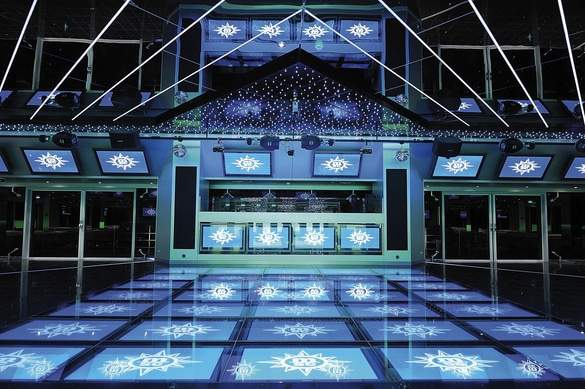 MSC Cruises MSC Poesia Disco 2.jpg